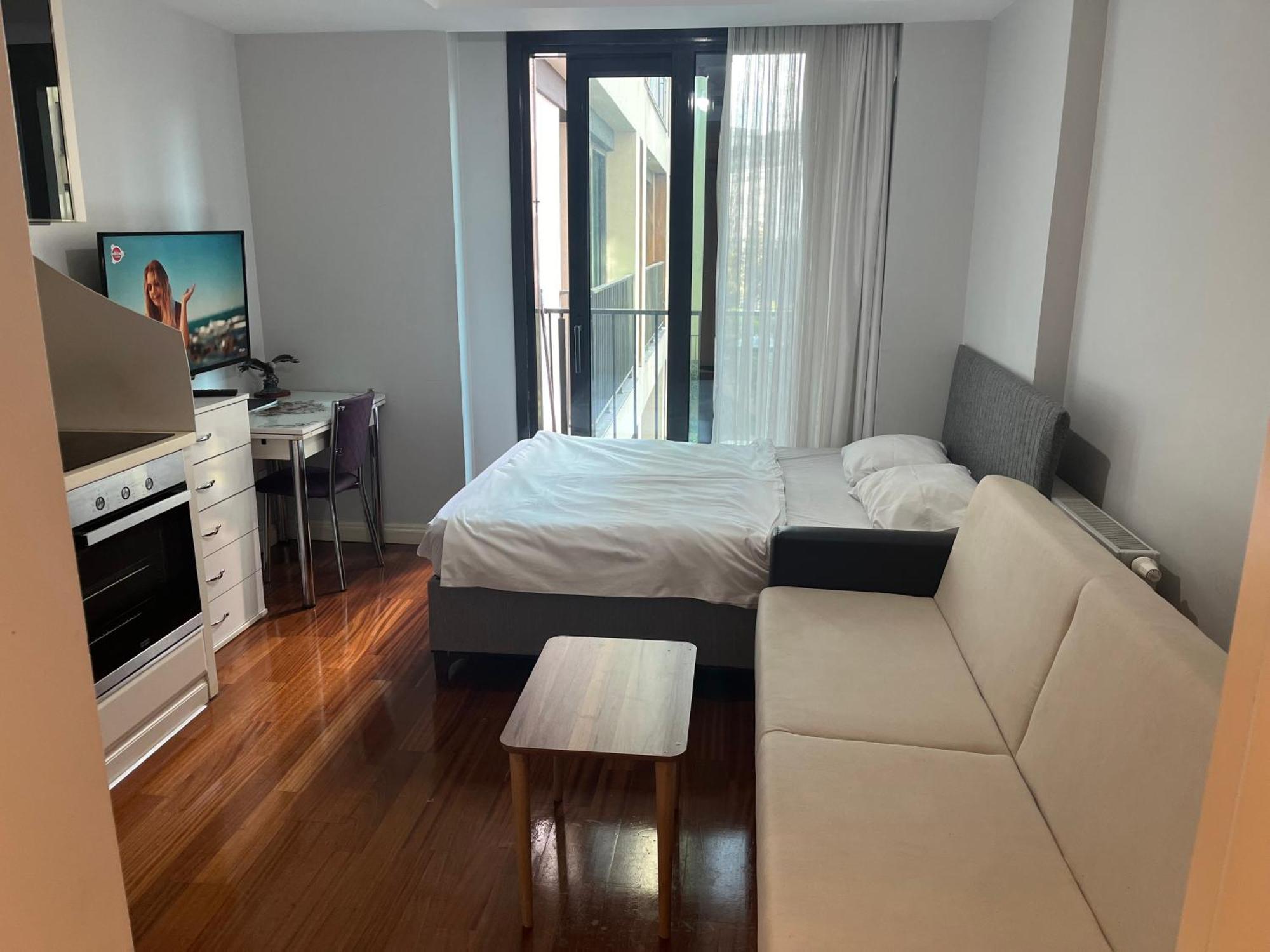 Studio Flat-One Room In Lux Residence Near Taksim-Beyoglu イスタンブール エクステリア 写真